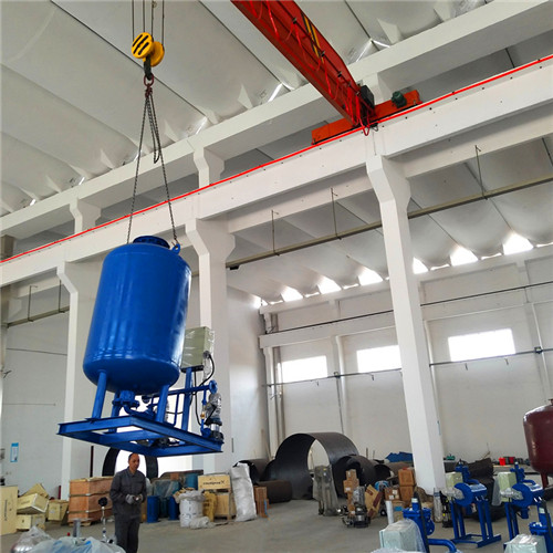 廣州客戶預定的定壓補水裝置，全自動軟水器，不銹鋼水箱已發貨！